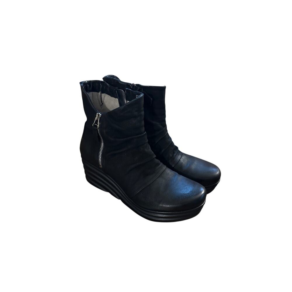 Women 41 9.5 Miz Mooz Zuzu Wedge Platform Black Leather Ankle Boot Booties Shoes